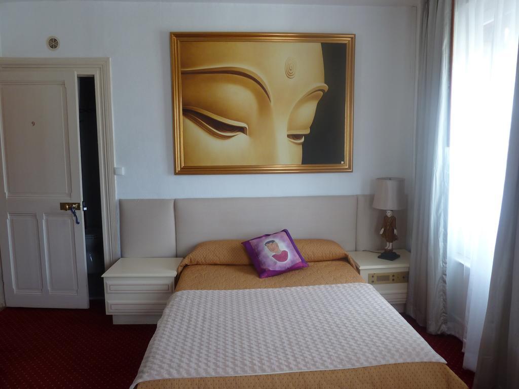 Castel De Siam 호텔 울가트 외부 사진